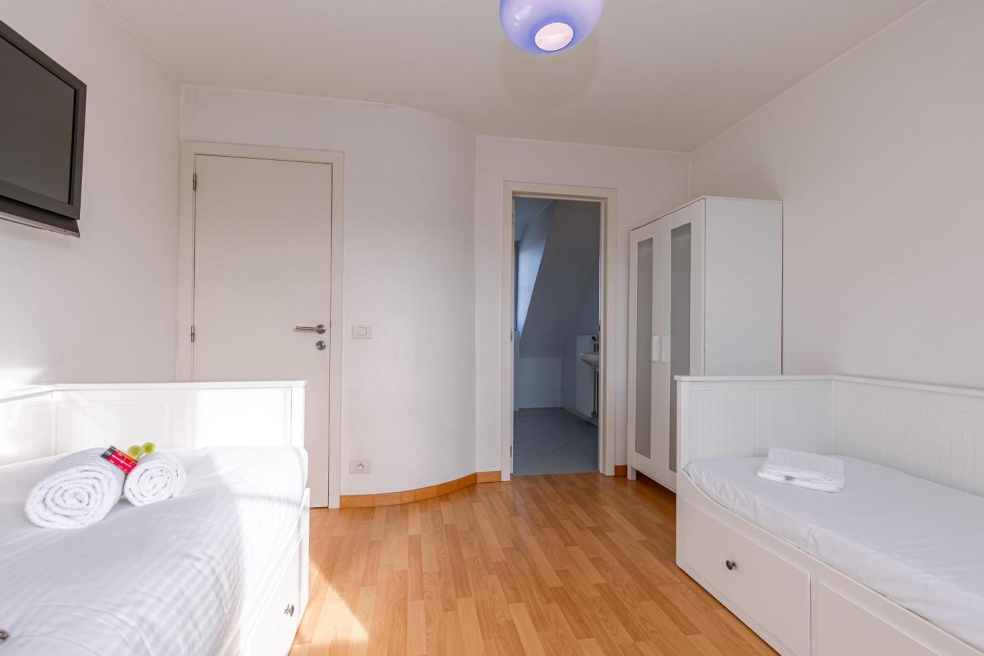 Apartamento Charming Spacious Duplex Apt With Private Parking In Knokke Exterior foto